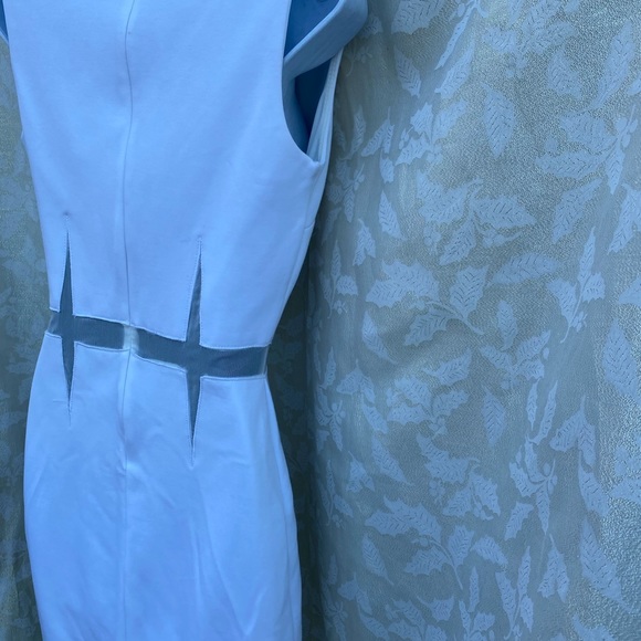 Bailey/44 size XS sleeveless lined gorgeous white dress with waist net feature - Picture 3 of 10